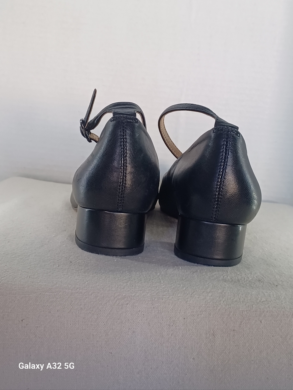 Franco Sarto Black Karlyn Leather Low Block Heel with Ankle Strap Size 7.5m - Picture 6 of 10